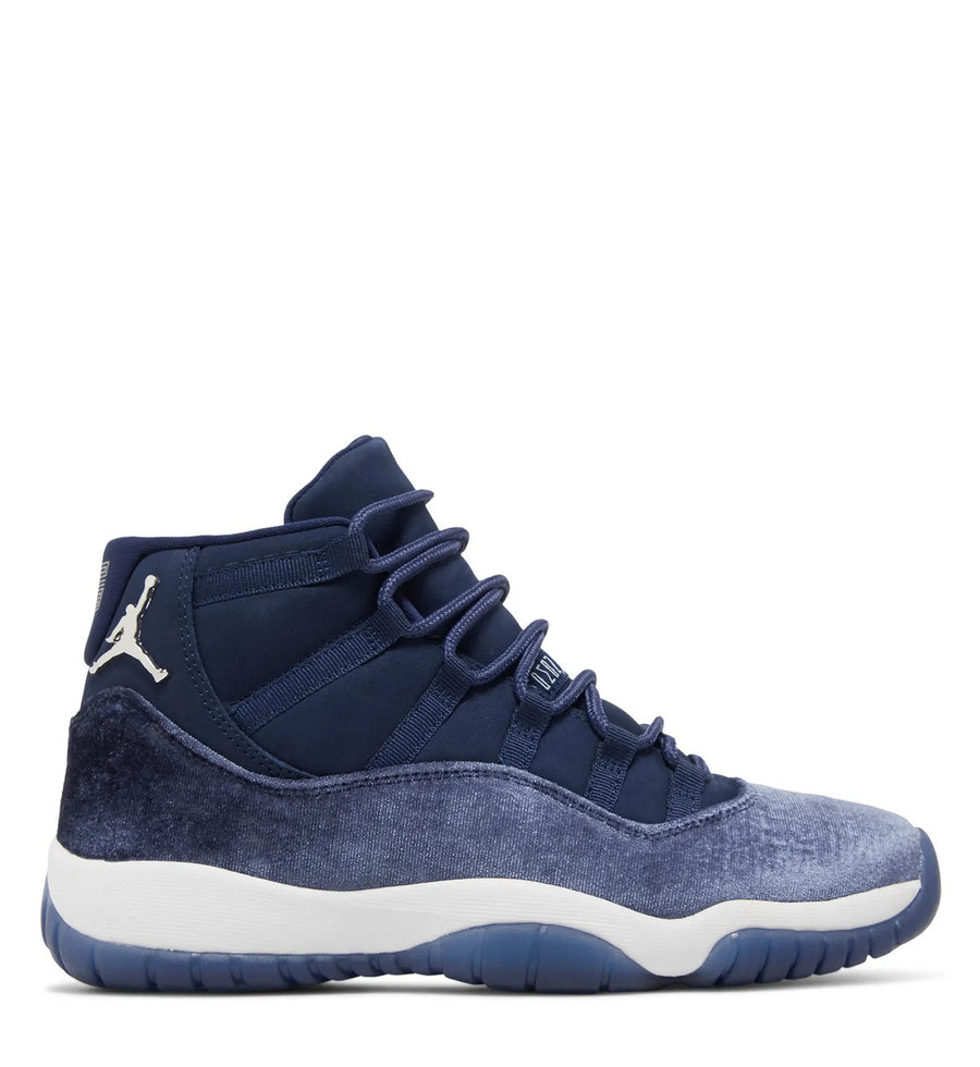 Women’s Air Jordan 11 'Midnight Navy Velvet'