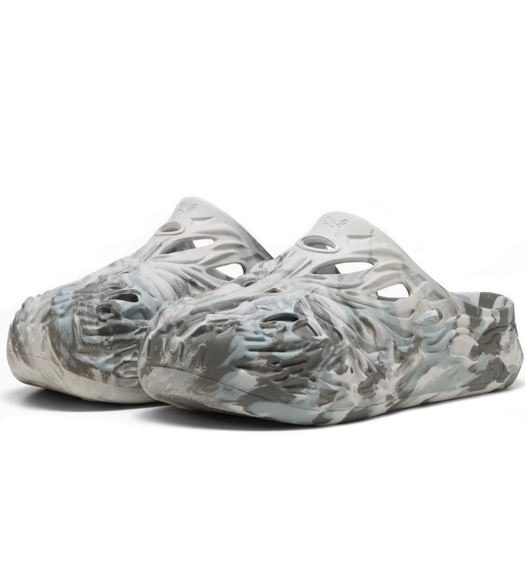 PUMA MB.04 Basketball Slides – Feather Gray/Cool Mid Gray/Cool Dark Gray (397665_12)