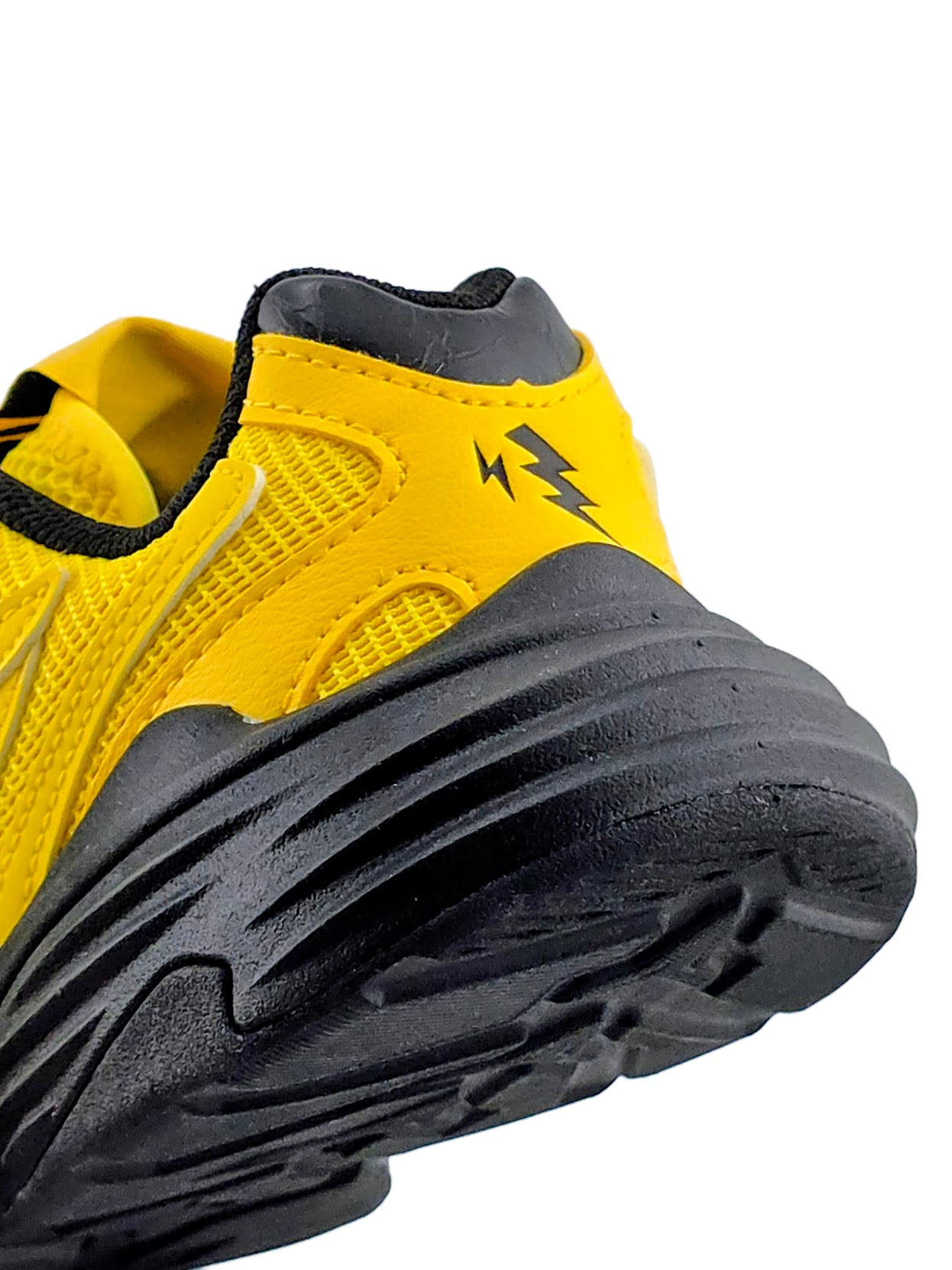 Puma Fade Nitro Pikachu PS Energizing Yellow/PUMA Black | Pro Feet | 40701701
