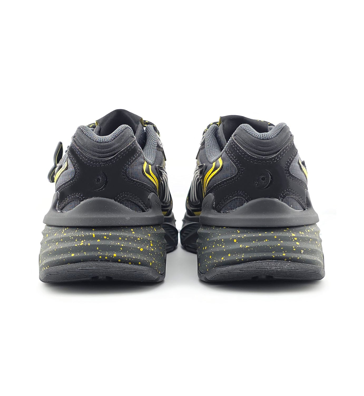 Puma Fade Nitro Umbreon GS PUMA Black/Energizing Yellow | Pro Feet | 40701801