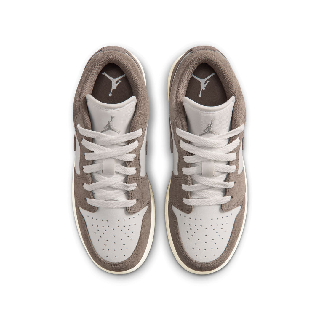 Air Jordan 1 Low GS Olive Grey Enigma Stone Summit White | Pro Feet | 553560-026