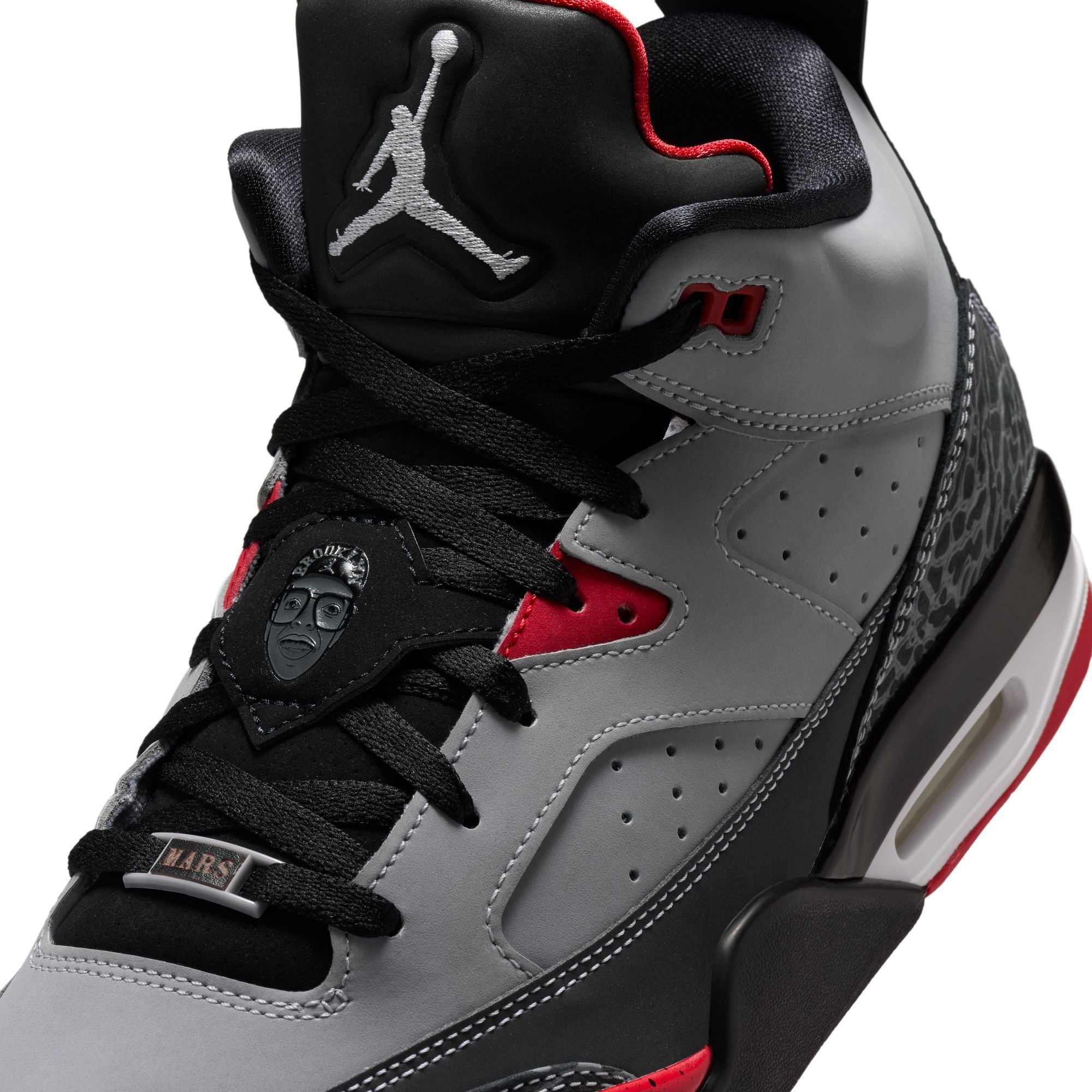 Jordan Son of Mars Low Cement Grey White Black Fire Red | Pro Feet | 580603-004