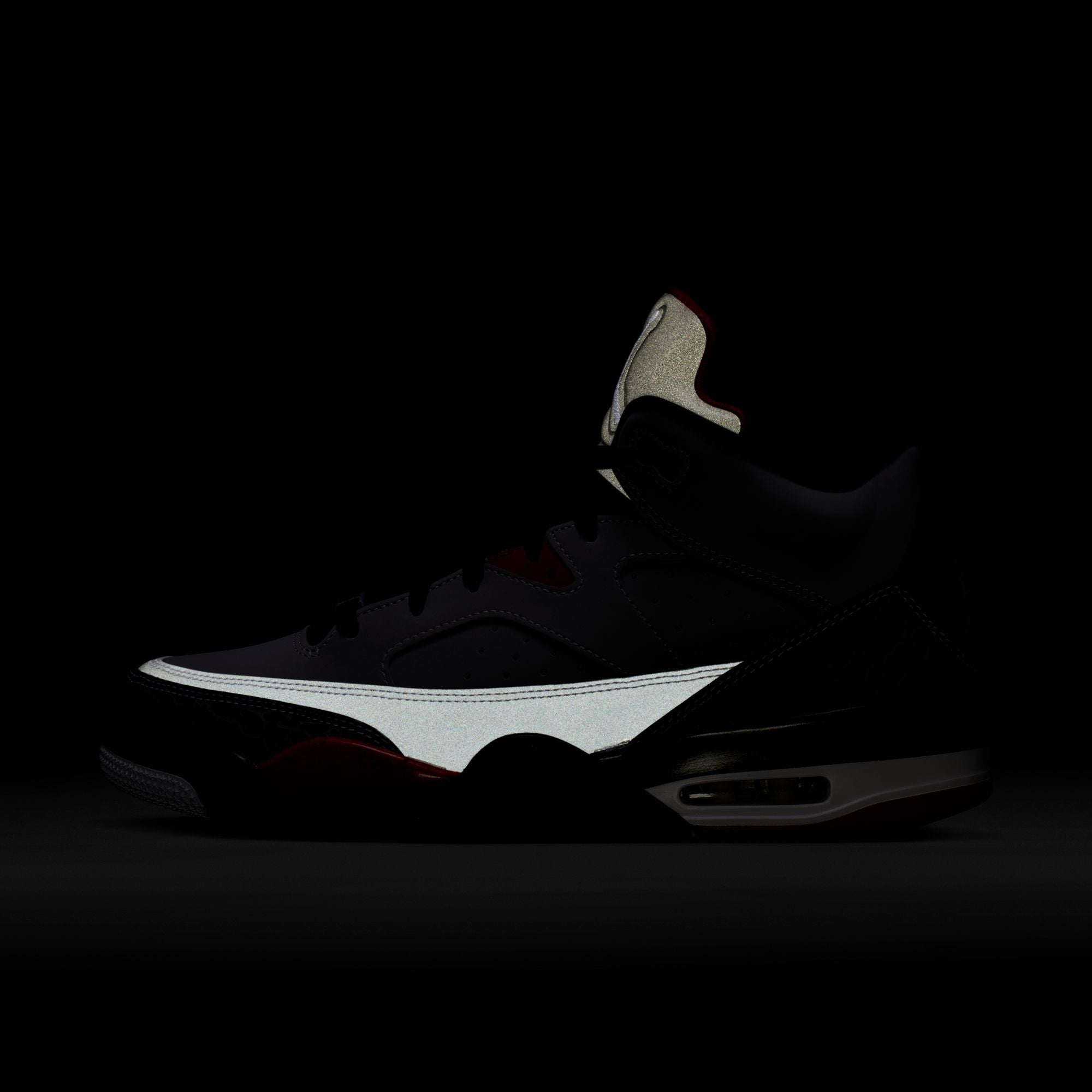Jordan Son of Mars Low Cement Grey White Black Fire Red | Pro Feet | 580603-004