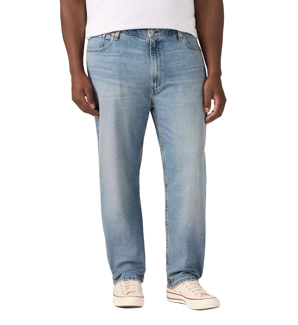 Person wearing Levi’s 502™ Taper Jeans (Big & Tall) — Into The Thick Of It / Medium Wash