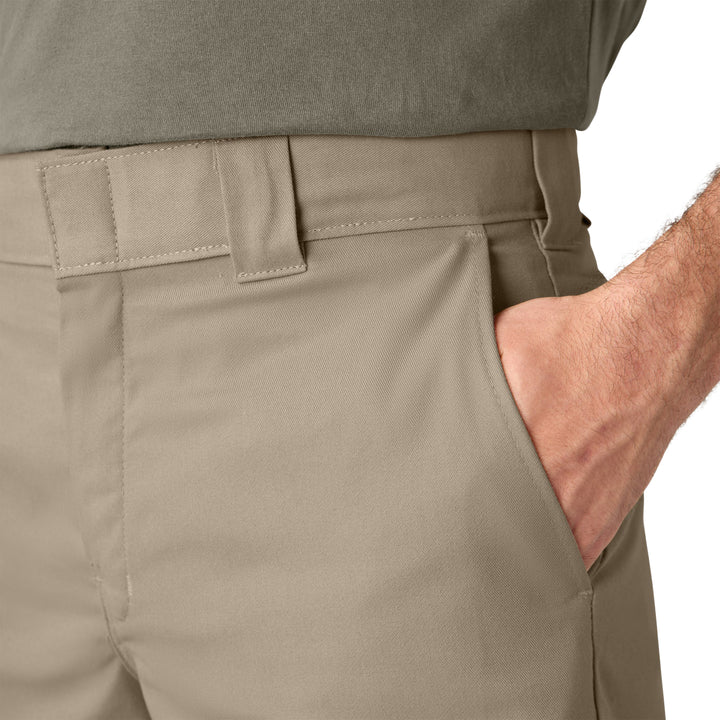 Dickies FLEX Relaxed Fit Work Shorts 11 Inch Desert Sand A875Y0DS | Pro Feet