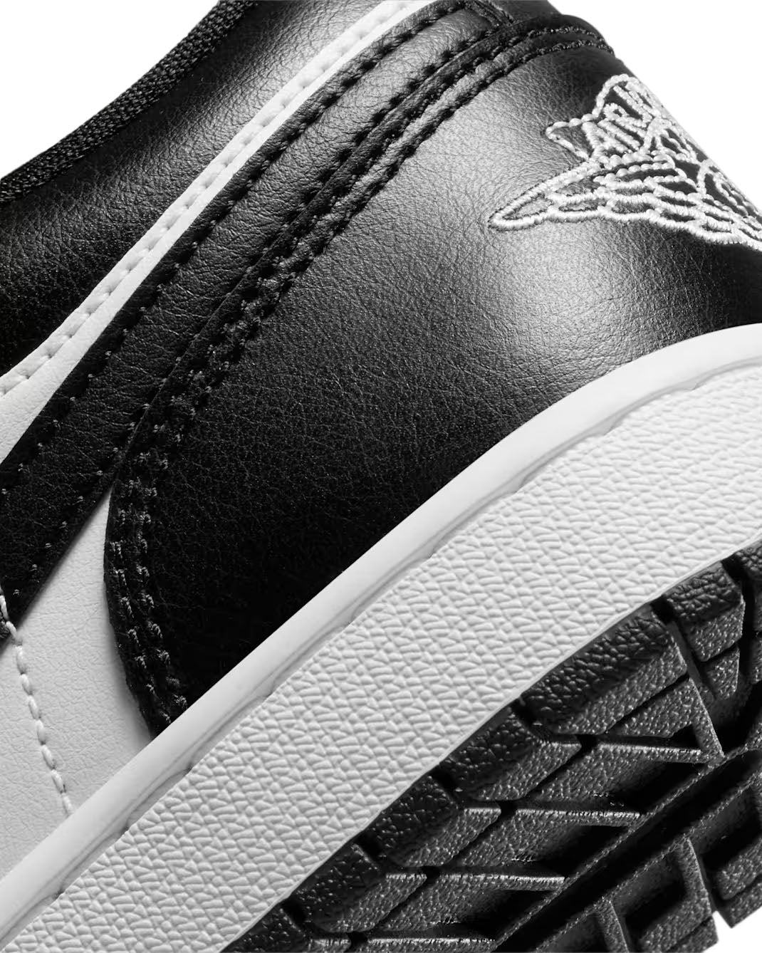 Air Jordan 1 Low Women’s Shoes White/White/Black (DC0774-101)