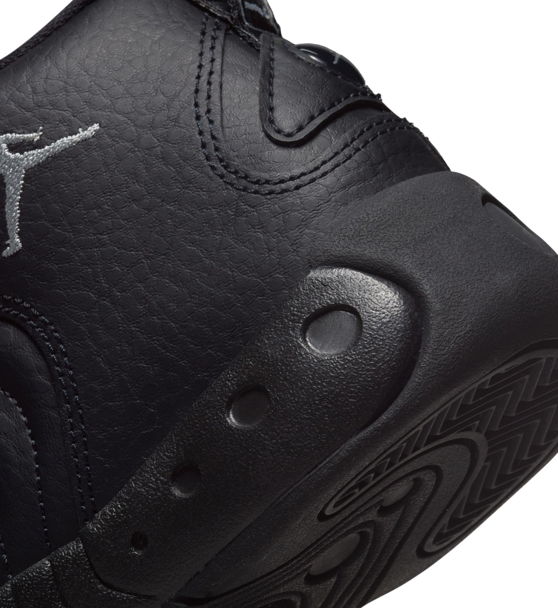 Jordan Jumpman Pro GS “Black/White/Metallic Silver” (DQ8436-001)