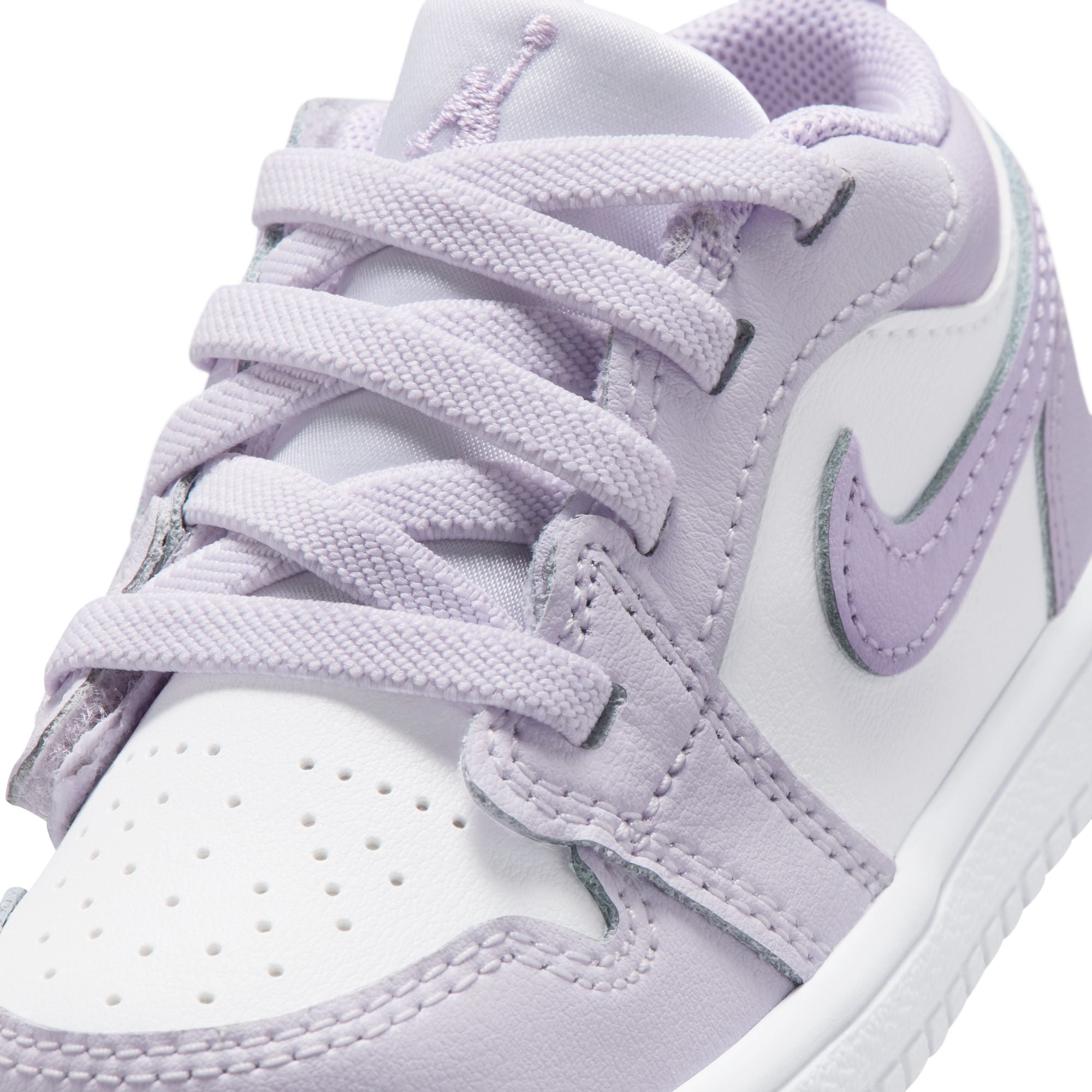 Jordan 1 Low Alt TD Barely Grape White Violet Mist DR9747-500 | Pro Feet