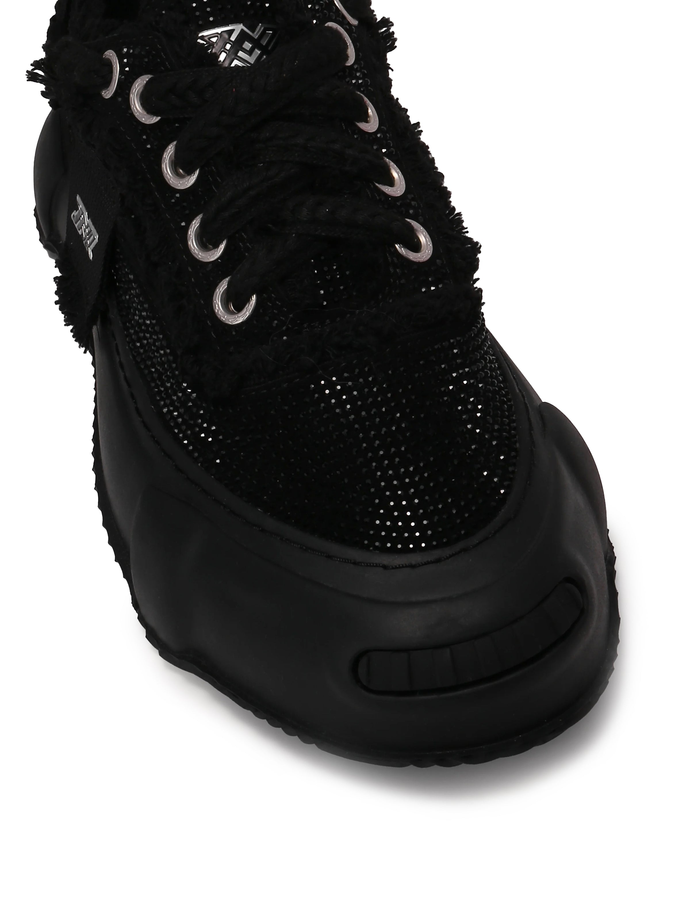 Javi Elevate 2 Spark Black | Pro Feet