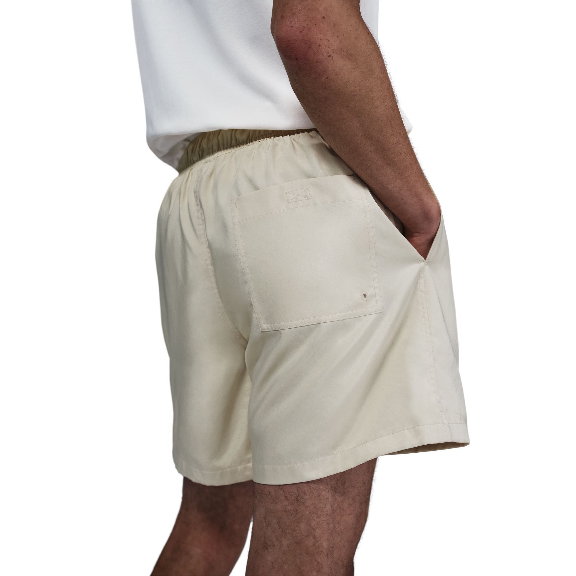 Nike Club Men’s Woven Flow Shorts – Lt Khaki/White (FN3307-229)