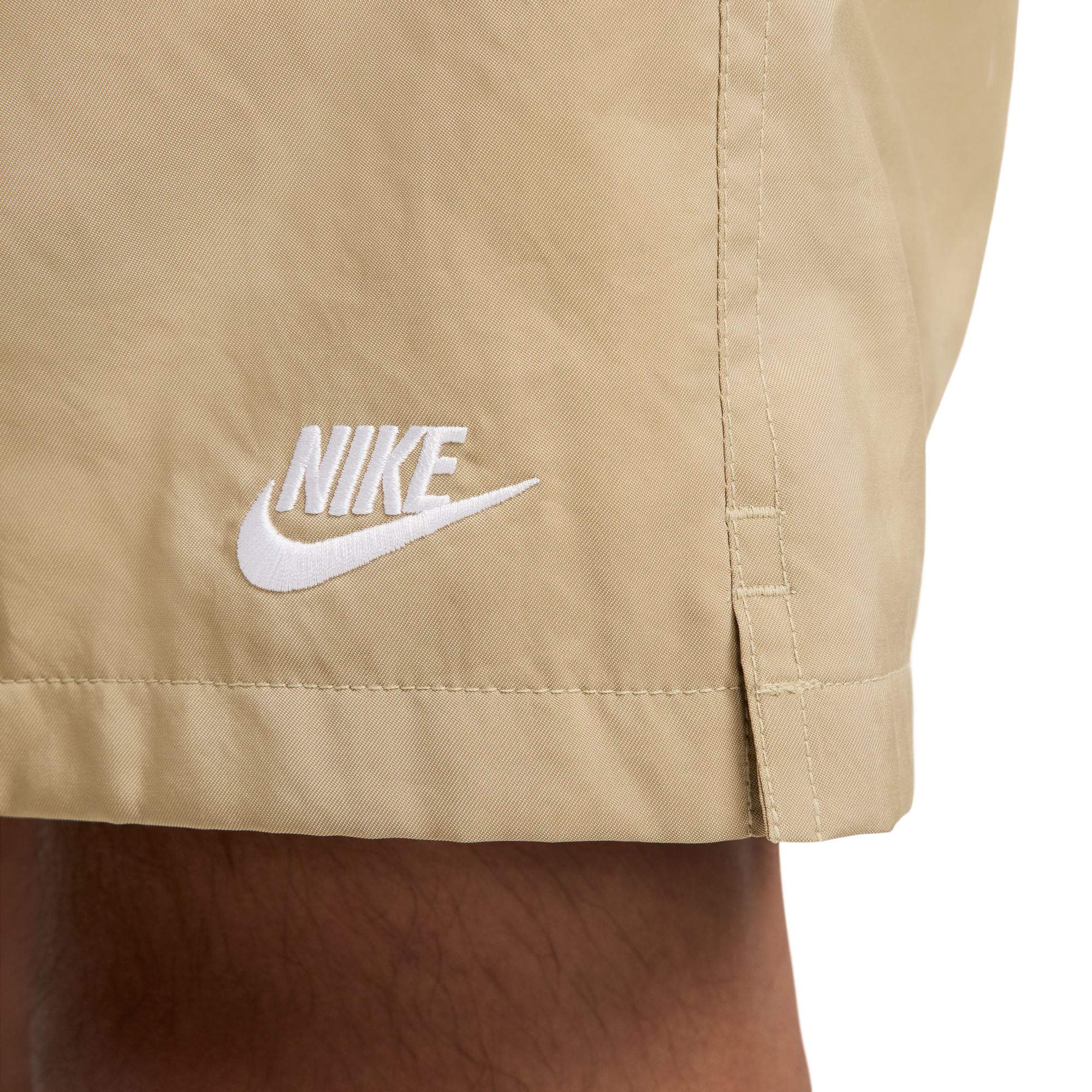 Nike Club Men’s Woven Flow Shorts – Parachute Beige/White (FN3307-297)