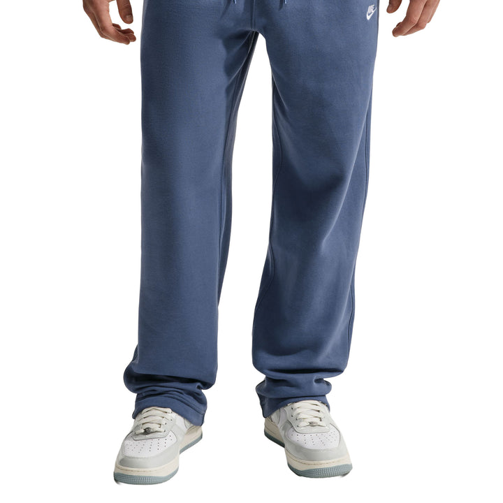 Nike Club Men’s Open-Hem Fleece Pants Diffused Blue FN3730-491 | Pro Feet