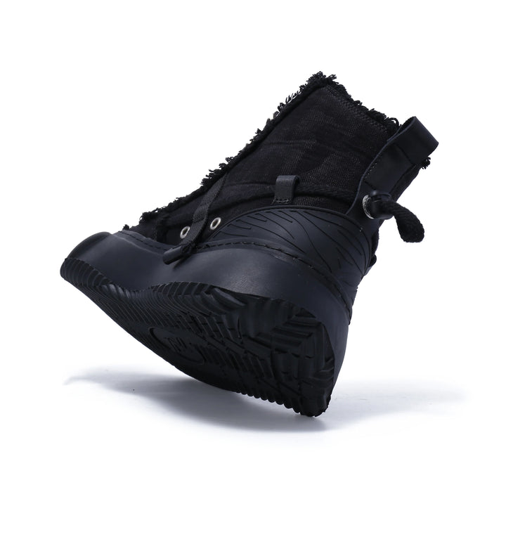 Javi Frequency Shoes Black FREQUENCY | Pro Feet