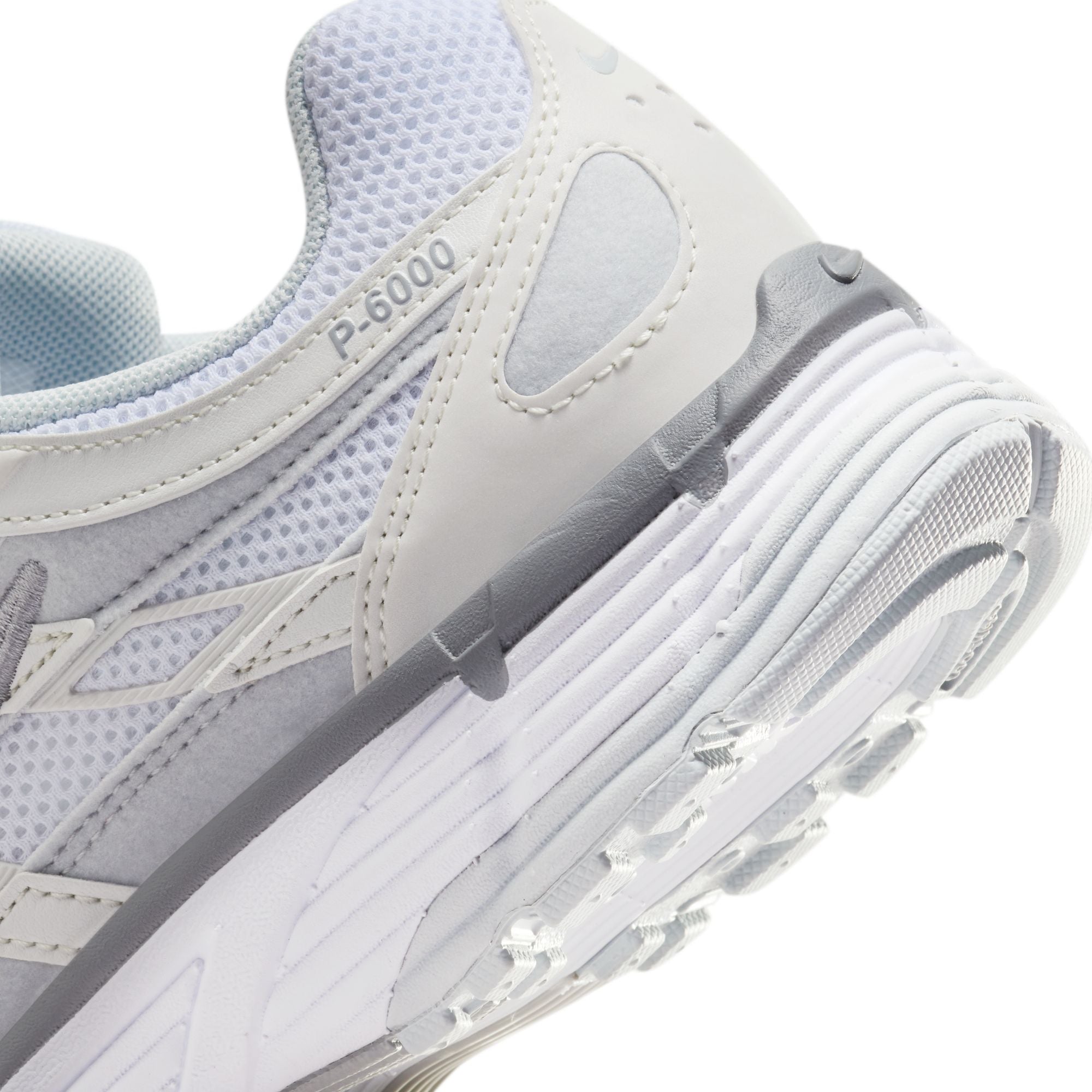 Nike P-6000 Women’s Metallic Summit White Pure Platinum FV6603-101 | Pro Feet