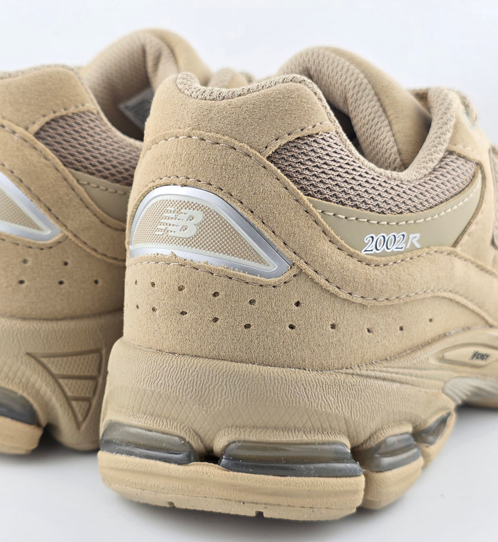 New Balance 2002R GS “Stoneware/Silver Metallic” (G20029KL)