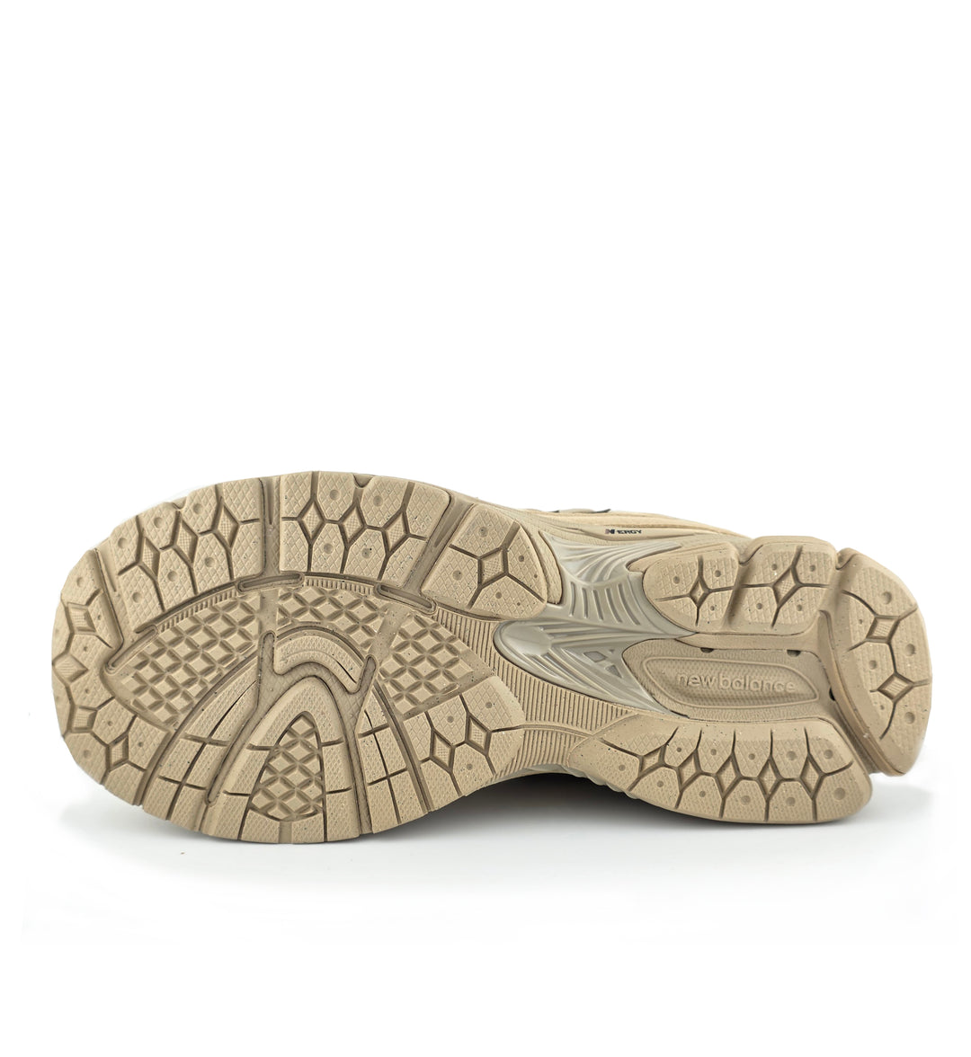 New Balance 2002R GS “Stoneware/Silver Metallic” (G20029KL)