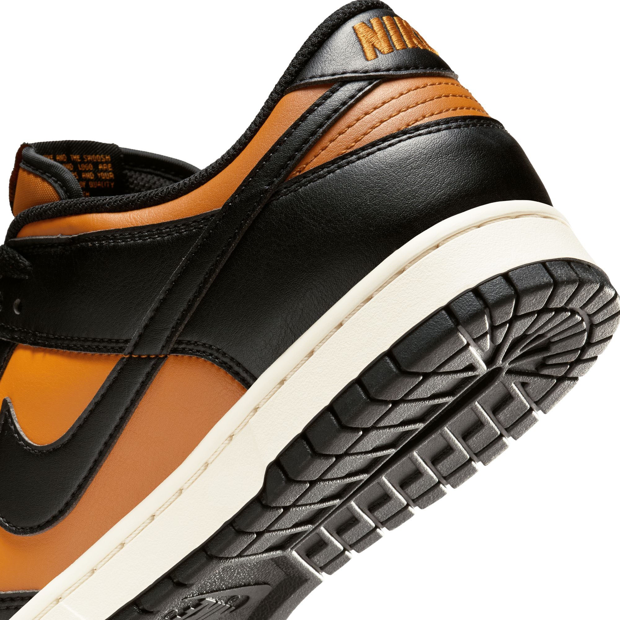 Nike Dunk Low Retro Desert Ochre/Pale Ivory/Black (HF5441-701)