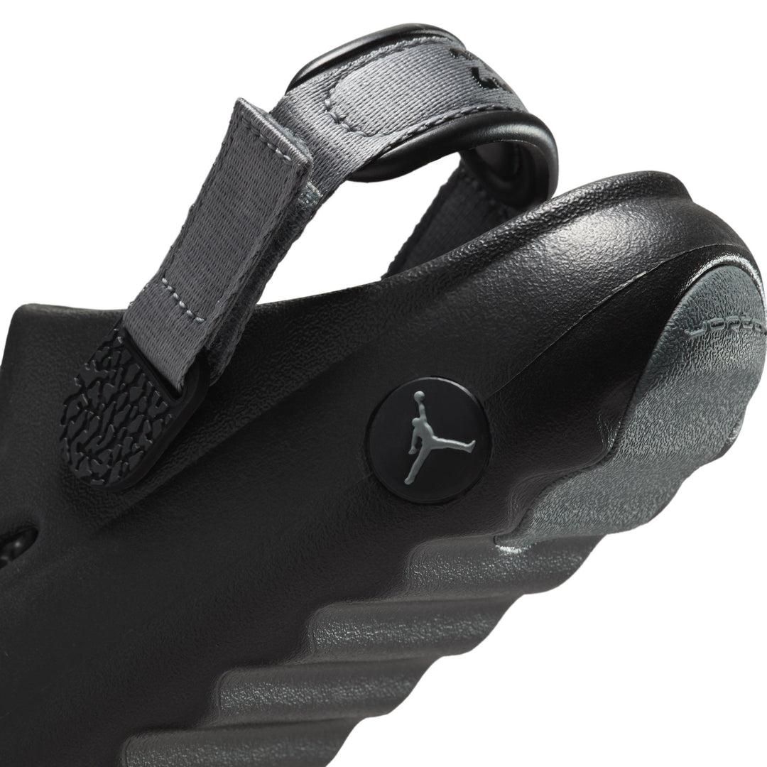 Jordan Hydrip PS Black/Smoke Grey HF5982-001 | Pro Feet