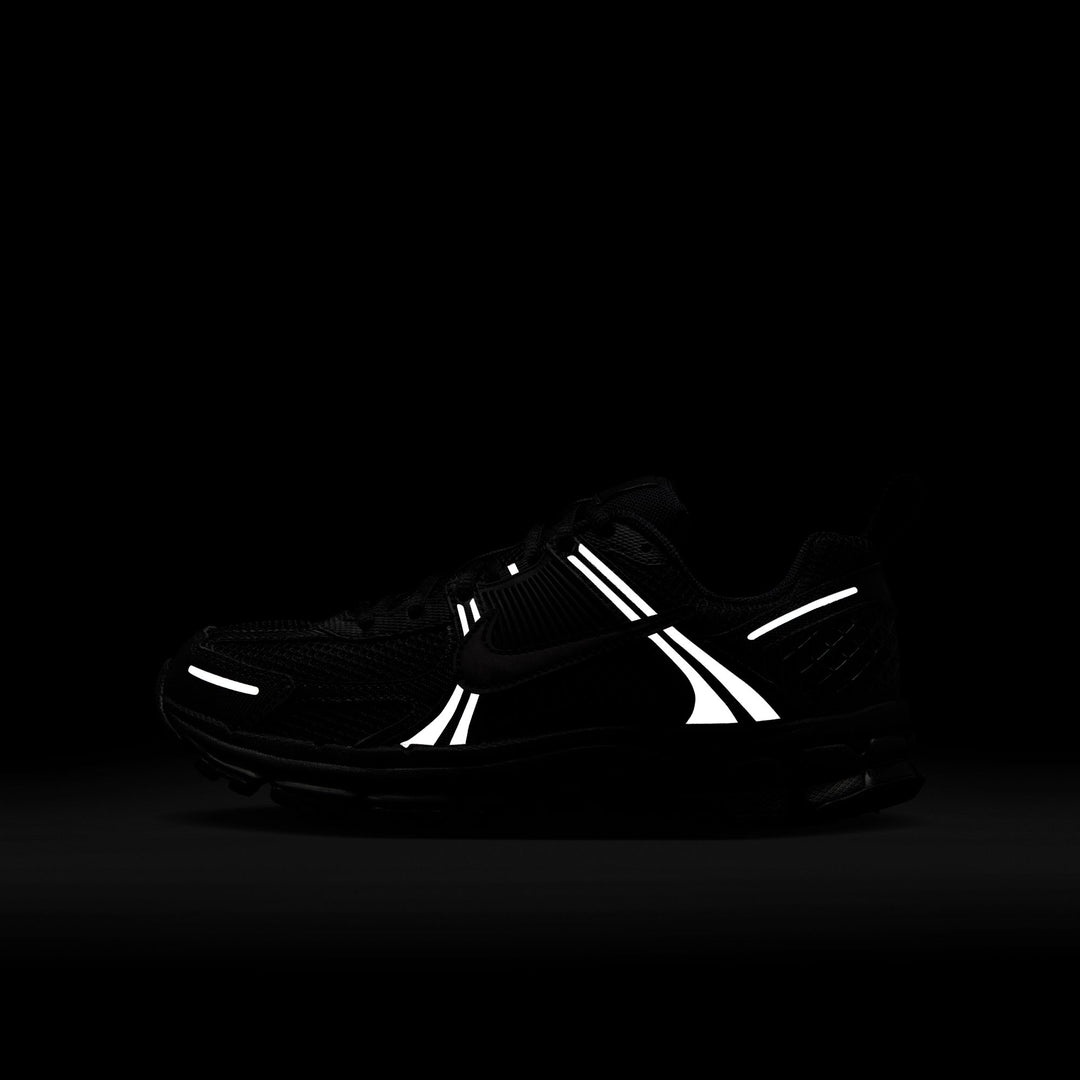 Nike Vomero 5 GS Black HF6998-007 | Pro Feet