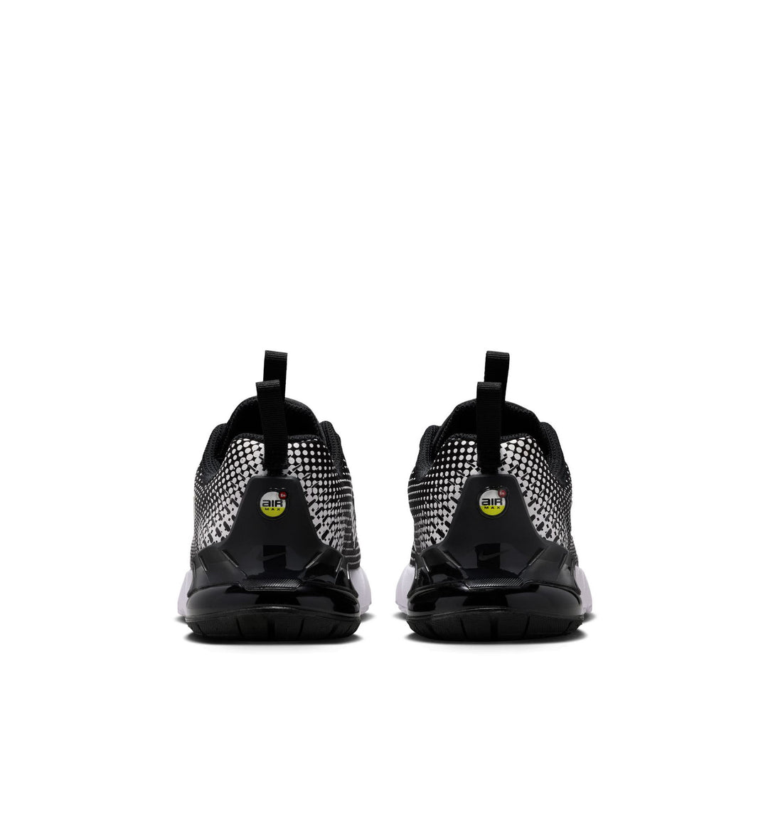 Nike Air Max Phoenix Little Kids’ Shoes “Black/Metallic Gold/White” (HF7053-007)