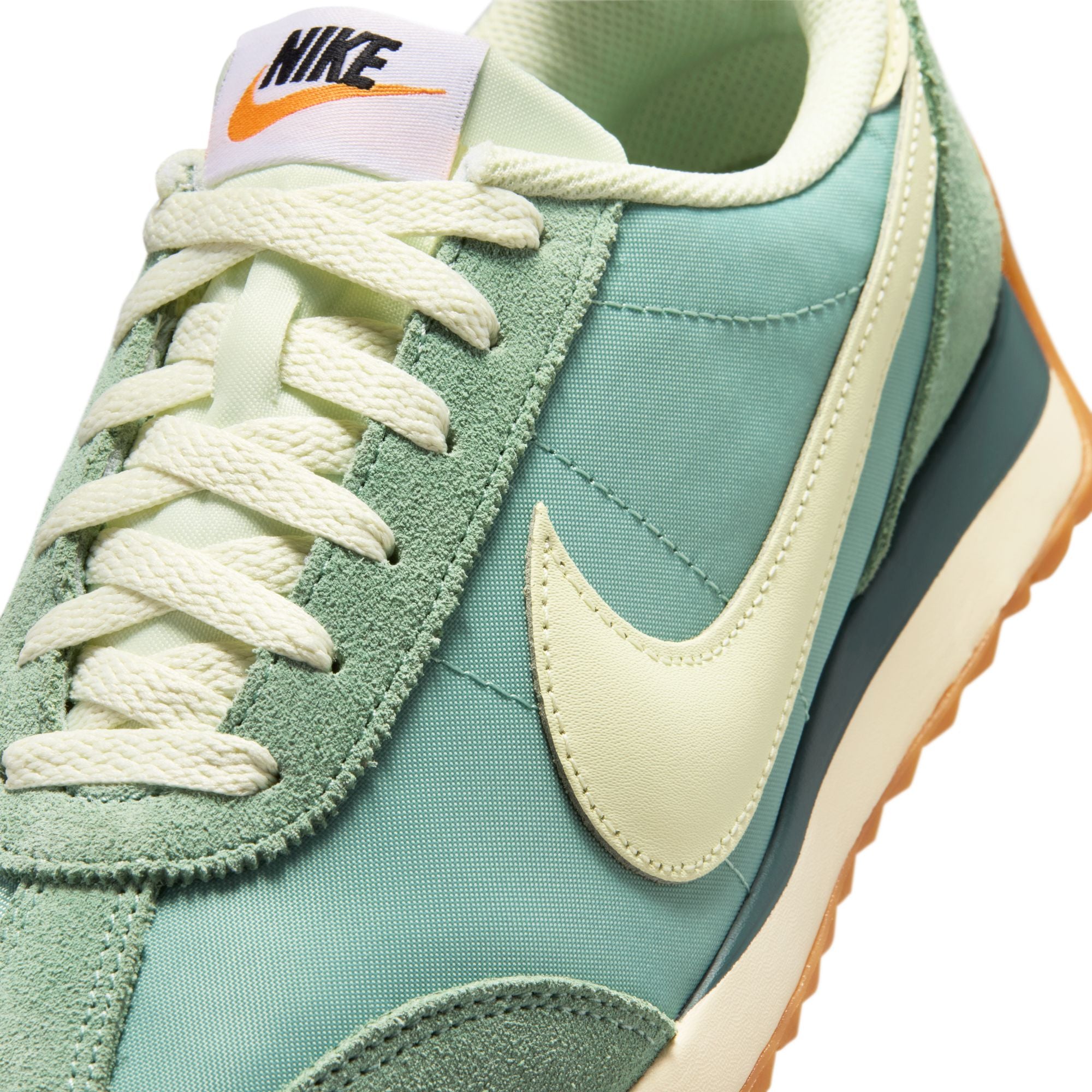 Nike Pacific Women’s Steam Coconut Milk Mineral Slate HM4771-001 | Pro Feet