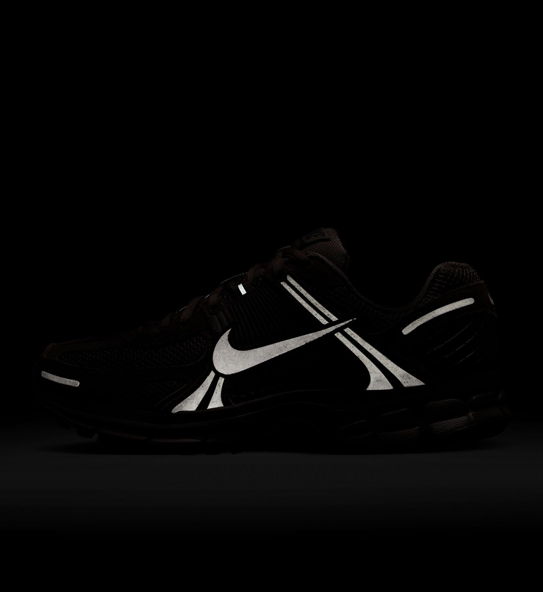 Nike Zoom Vomero 5 Women’s Fauna Brown/Mink Brown/Velvet Brown (HQ0458-201)