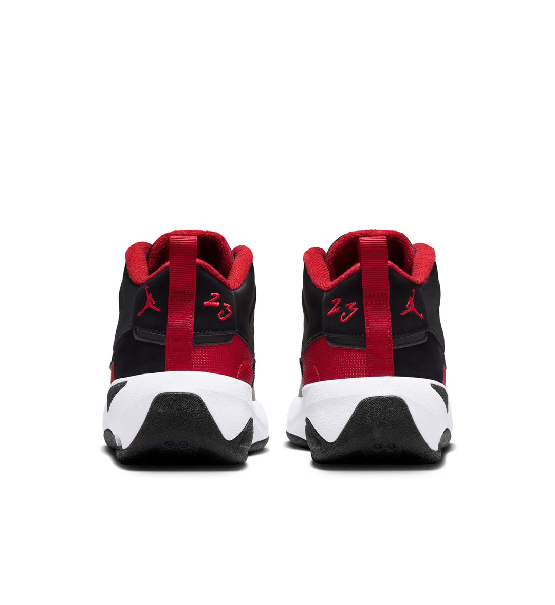 Jordan Max Aura 7 — Black/Varsity Red/White
