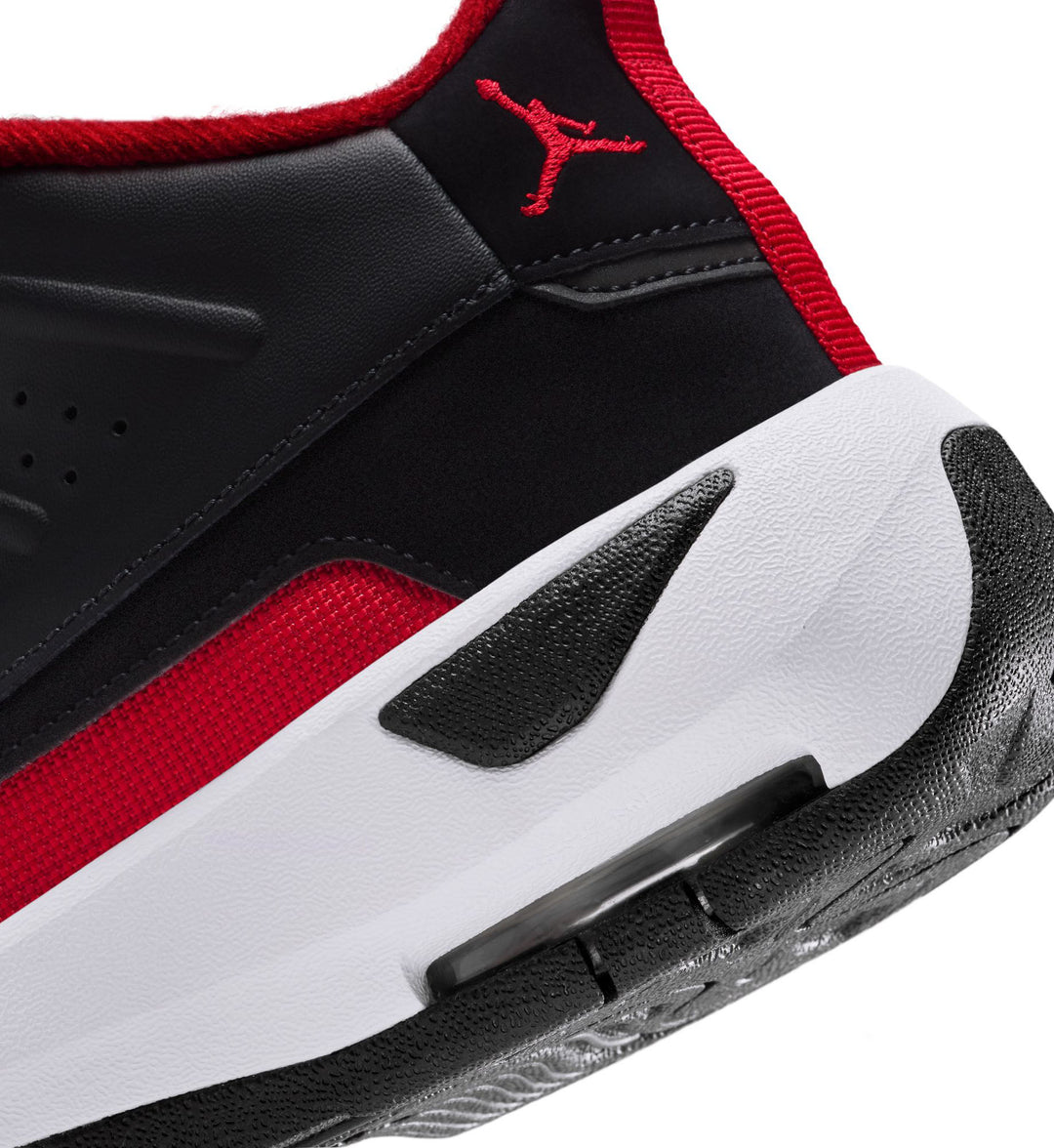 Jordan Max Aura 7 — Black/Varsity Red/White