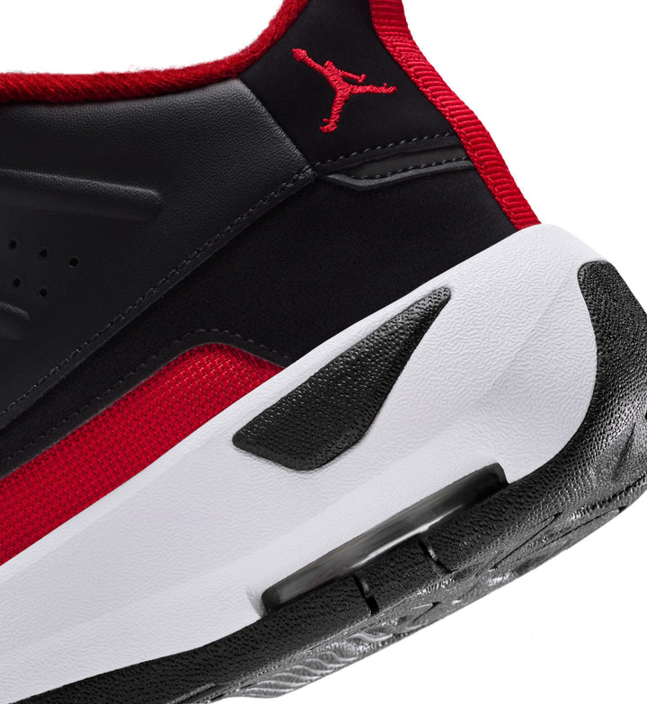 Jordan Max Aura 7 — Black/Varsity Red/White