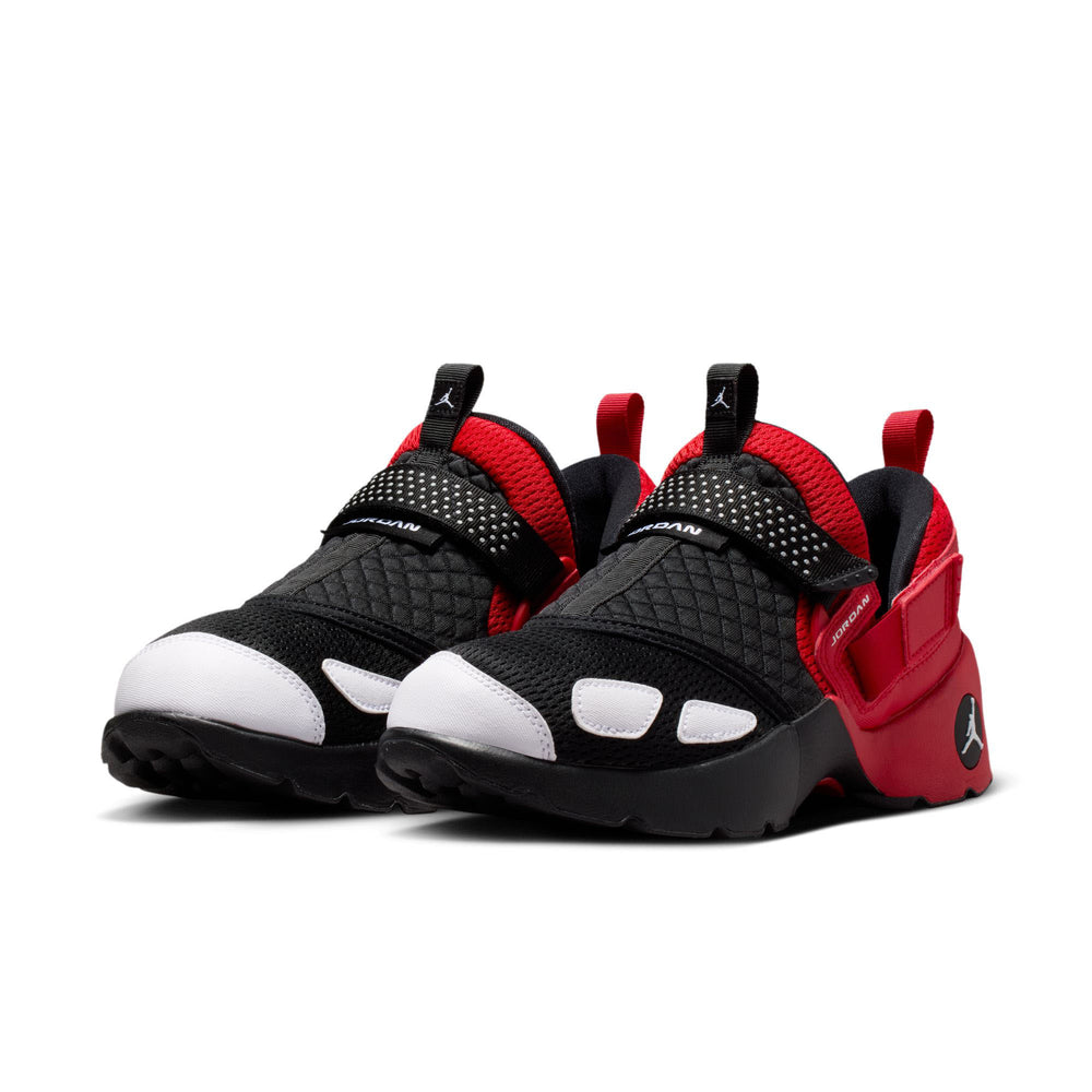 Jordan Trunner LX Women’s Black Sail University Red | Pro Feet | HQ2164-003