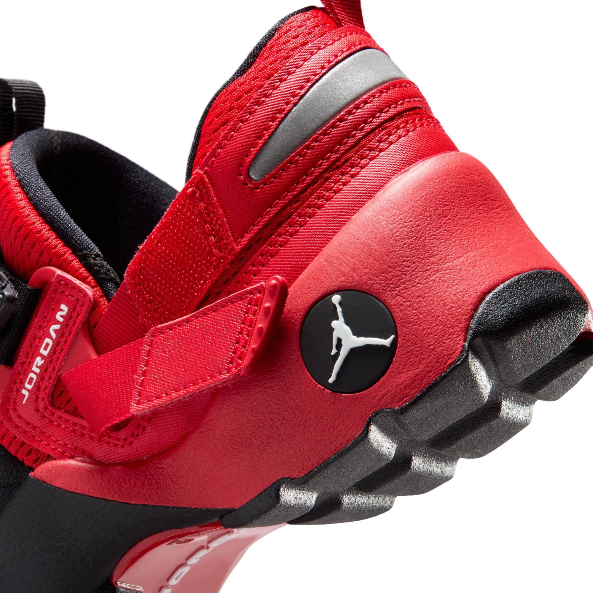 Jordan Trunner LX Women’s Black Sail University Red | Pro Feet | HQ2164-003