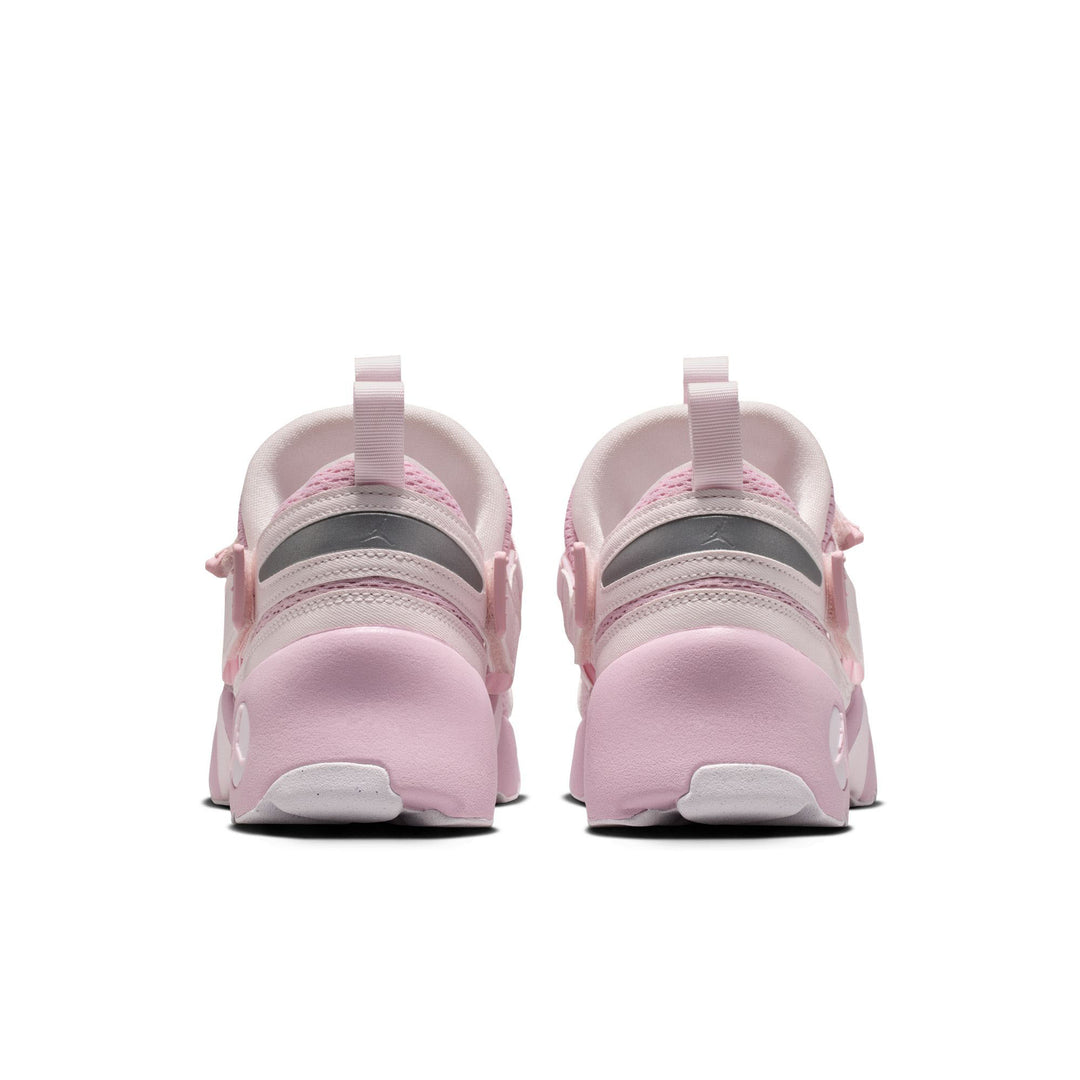 Jordan Trunner LX Women’s Iced Carmine Pearl Pink | Pro Feet | HQ2164-607