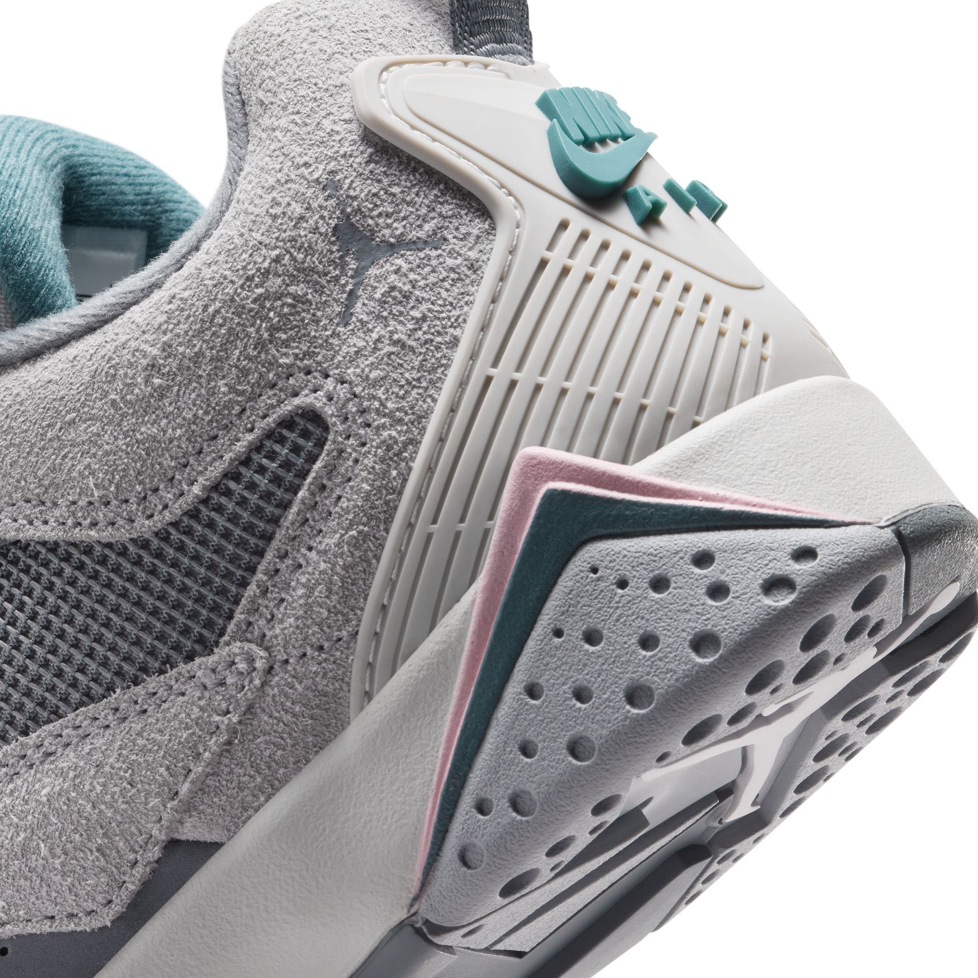 Air Jordan MVP 92 GS Wolf Grey/Cool Grey-Iris Whisper (HQ4427-001)