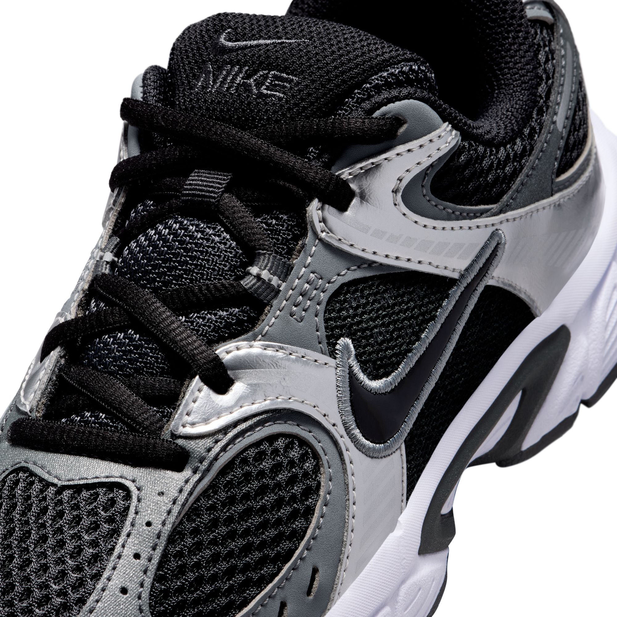 Nike V5 RNR GS Black/Black-Anthracite-Smoke Grey (HQ6411-001)