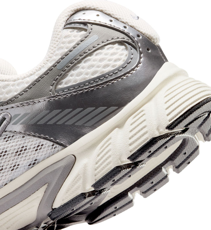 Nike V5 RNR GS “Phantom/Black-Pencil Point” (HQ6411-003)