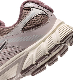 Nike V5 RNR GS “Taupe Haze/Tattoo/Silt Red/Burgundy Ash” (HQ6411-201)