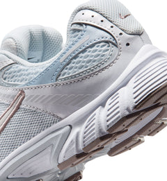 Nike V5 RNR Big Kids’ Shoes “Aura/Moon Particle/Platinum Tint” (HQ6411-400)