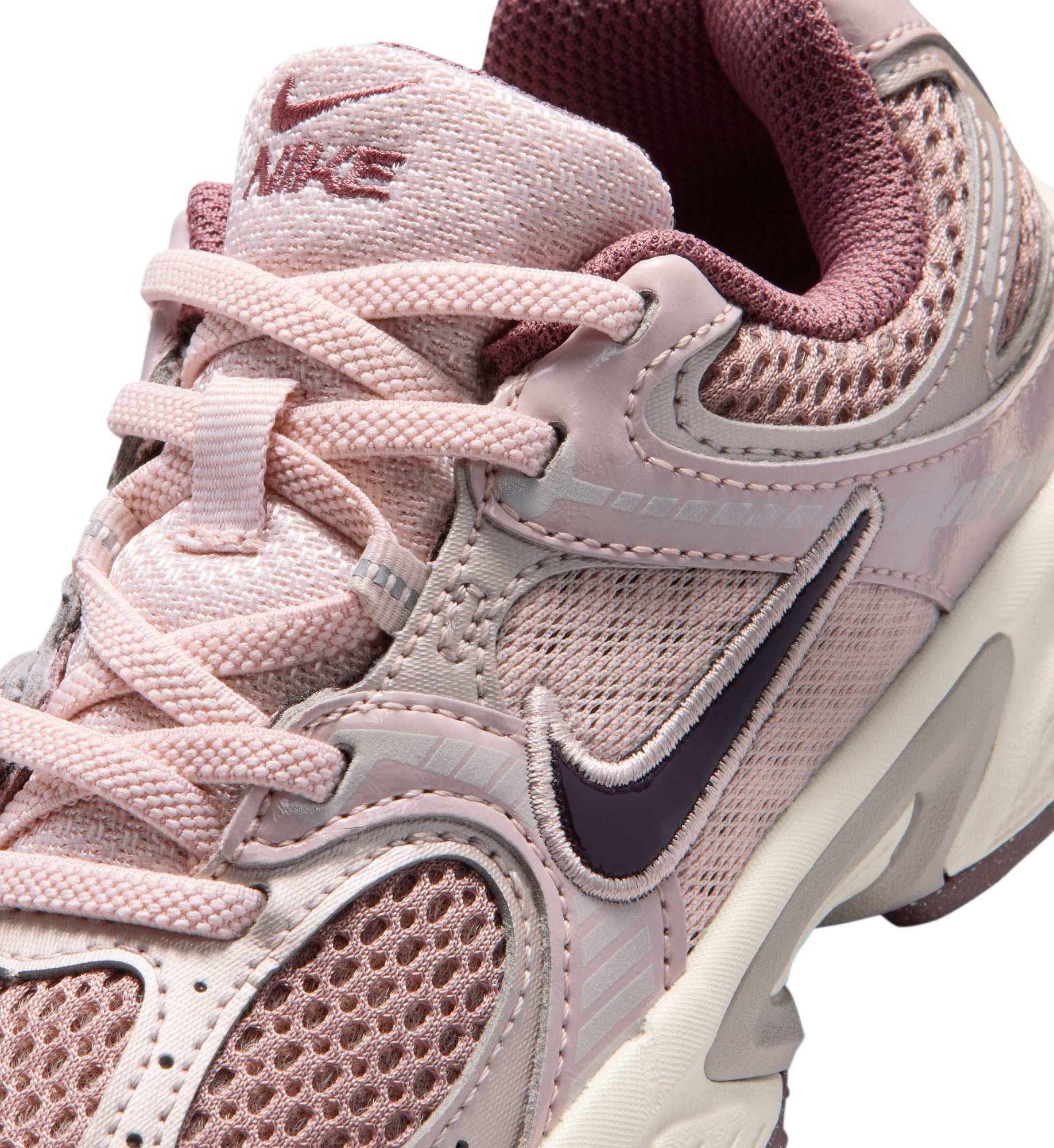Nike V5 RNR PS “Taupe Haze/Burgundy Ash/Tattoo/Silt Red” (HQ6412-201)