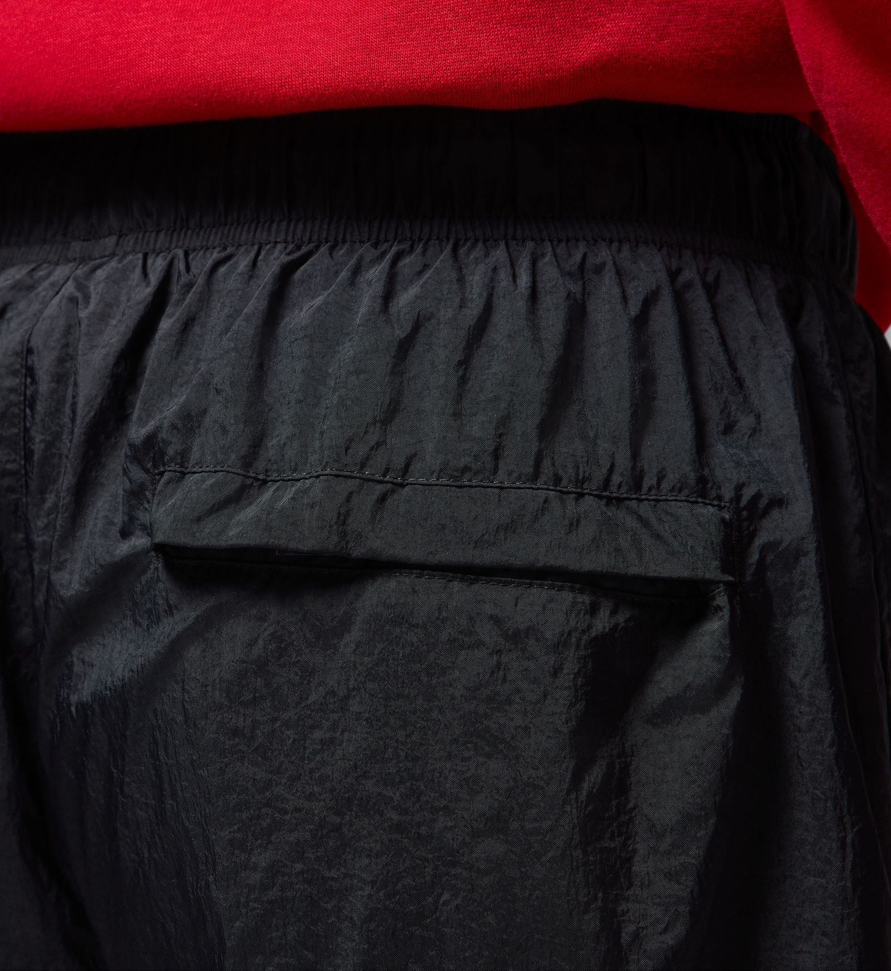 Jordan Brooklyn Men’s Draft Pants “Black/Gym Red/Gym Red” (IB1047-010)