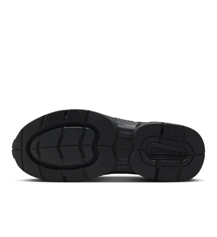 Jordan Trunner O/S “Black/Black/Anthracite” (IB3722-003)