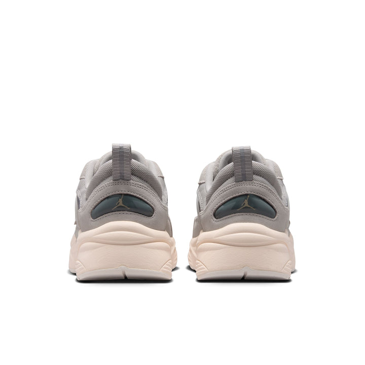 Jordan Trunner O/S