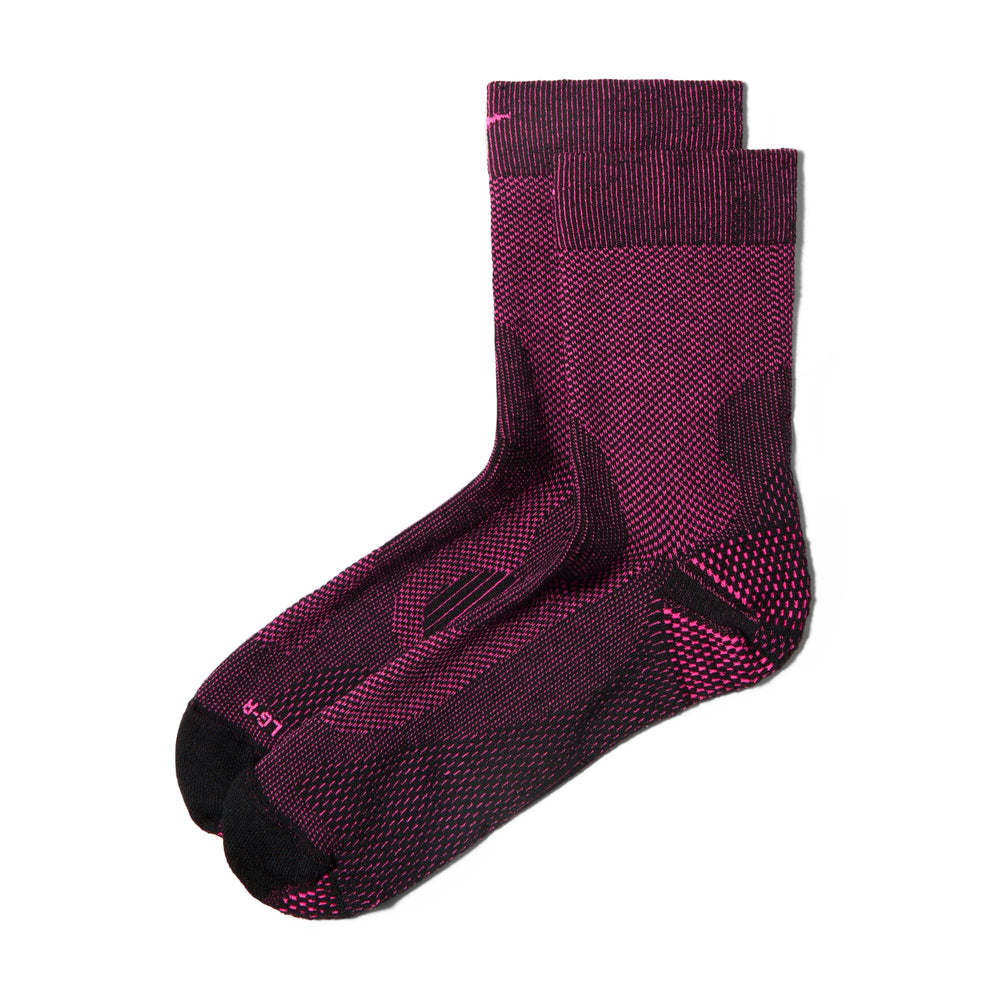 Nike Run Lightweight Micro-Crew Socks Black Hyper Pink IB6114-011 | Pro Feet