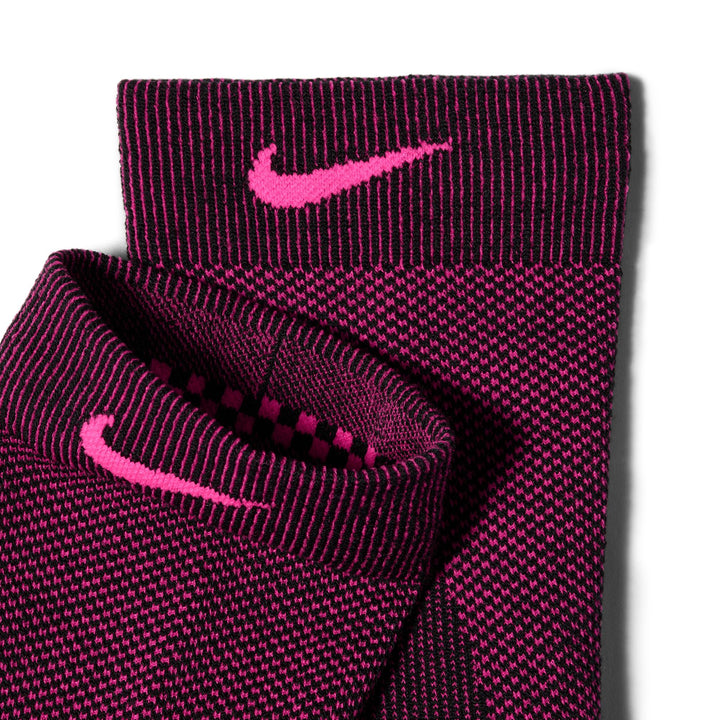 Nike Run Lightweight Micro-Crew Socks Black Hyper Pink IB6114-011 | Pro Feet