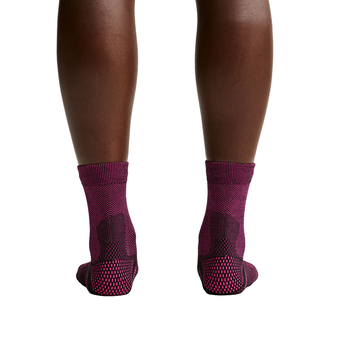 Nike Run Lightweight Micro-Crew Socks Black Hyper Pink IB6114-011 | Pro Feet