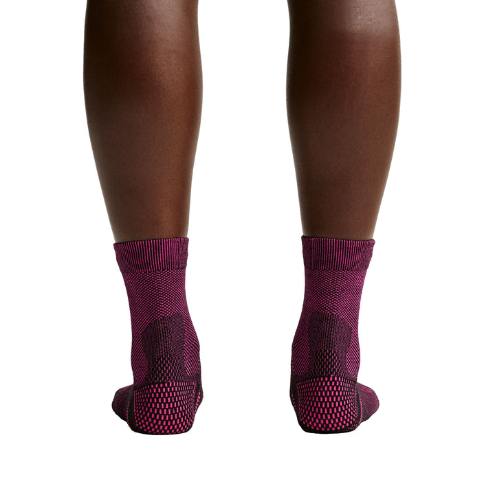 Nike Run Lightweight Micro-Crew Socks Black Hyper Pink IB6114-011 | Pro Feet
