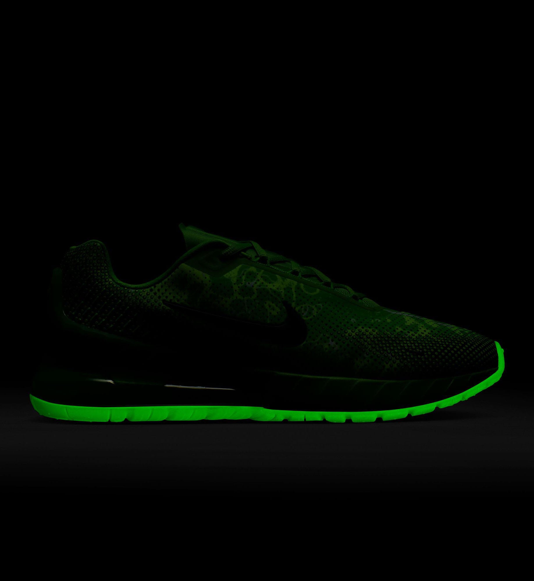 Nike Air Max Phoenix NRG Green Strike IB6403-300 | Pro Feet