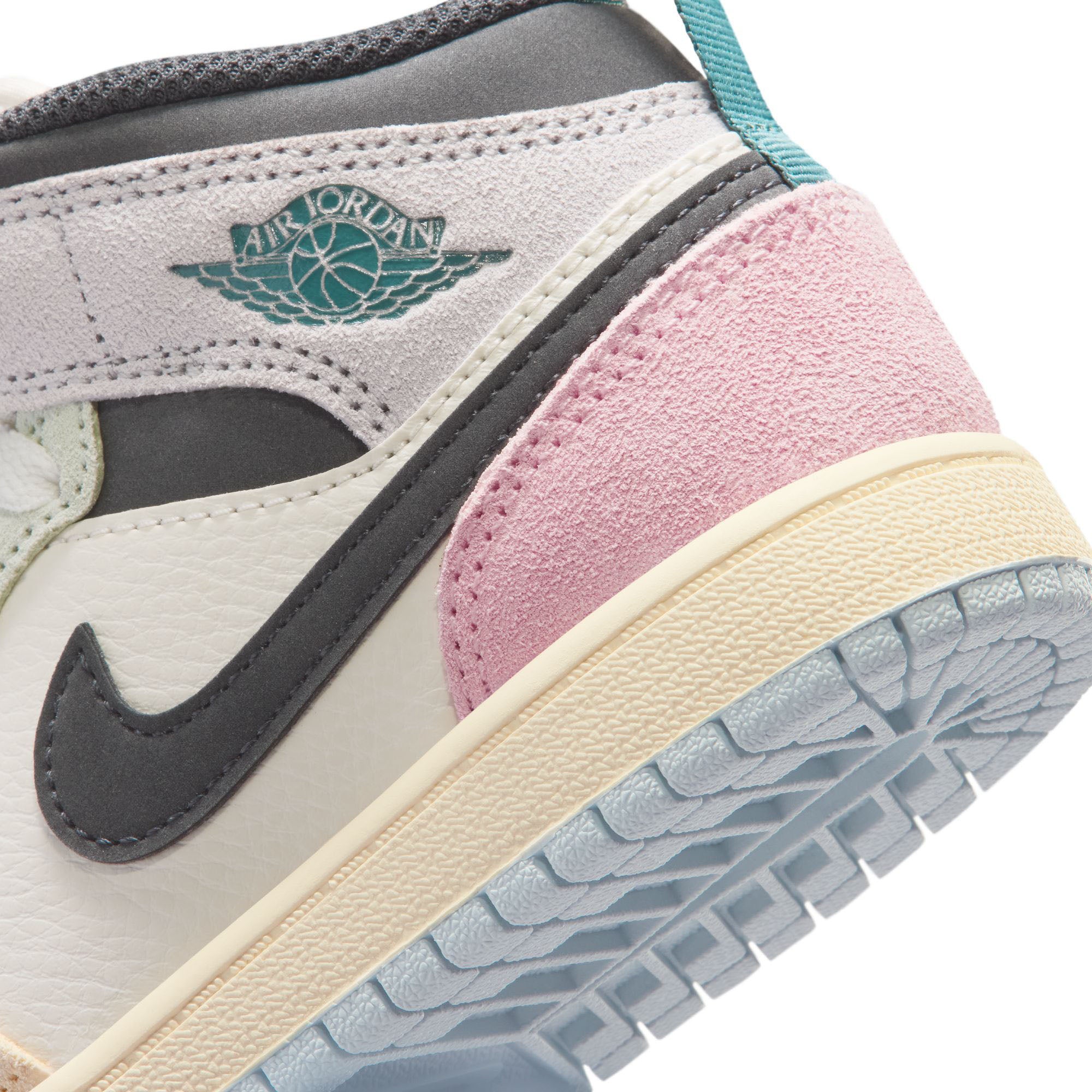 Jordan 1 Mid SE PS Sail/Iced Jade (IB7052-100)