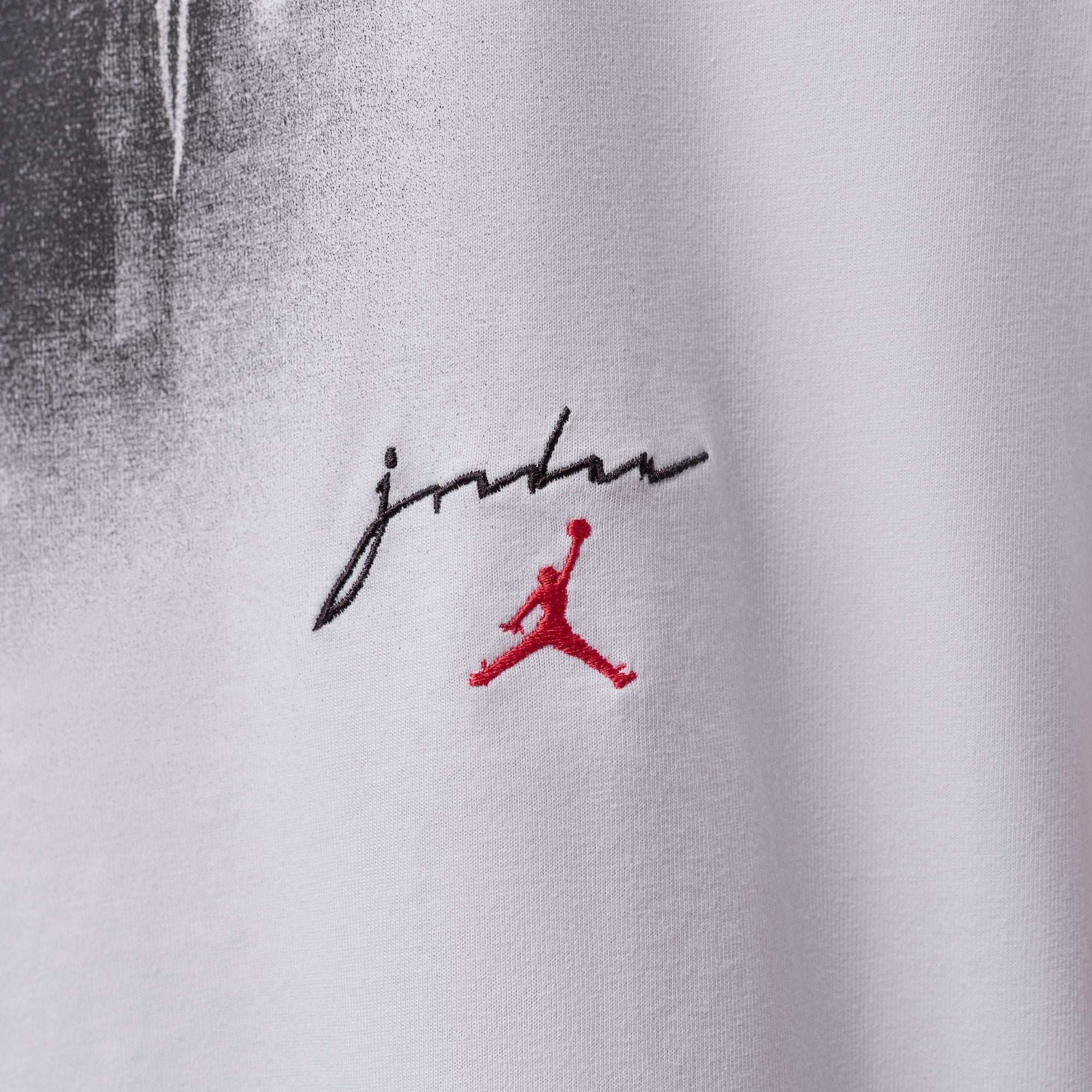 Jordan Flight Essentials Oversized T-Shirt White IF3123-100 | Pro Feet