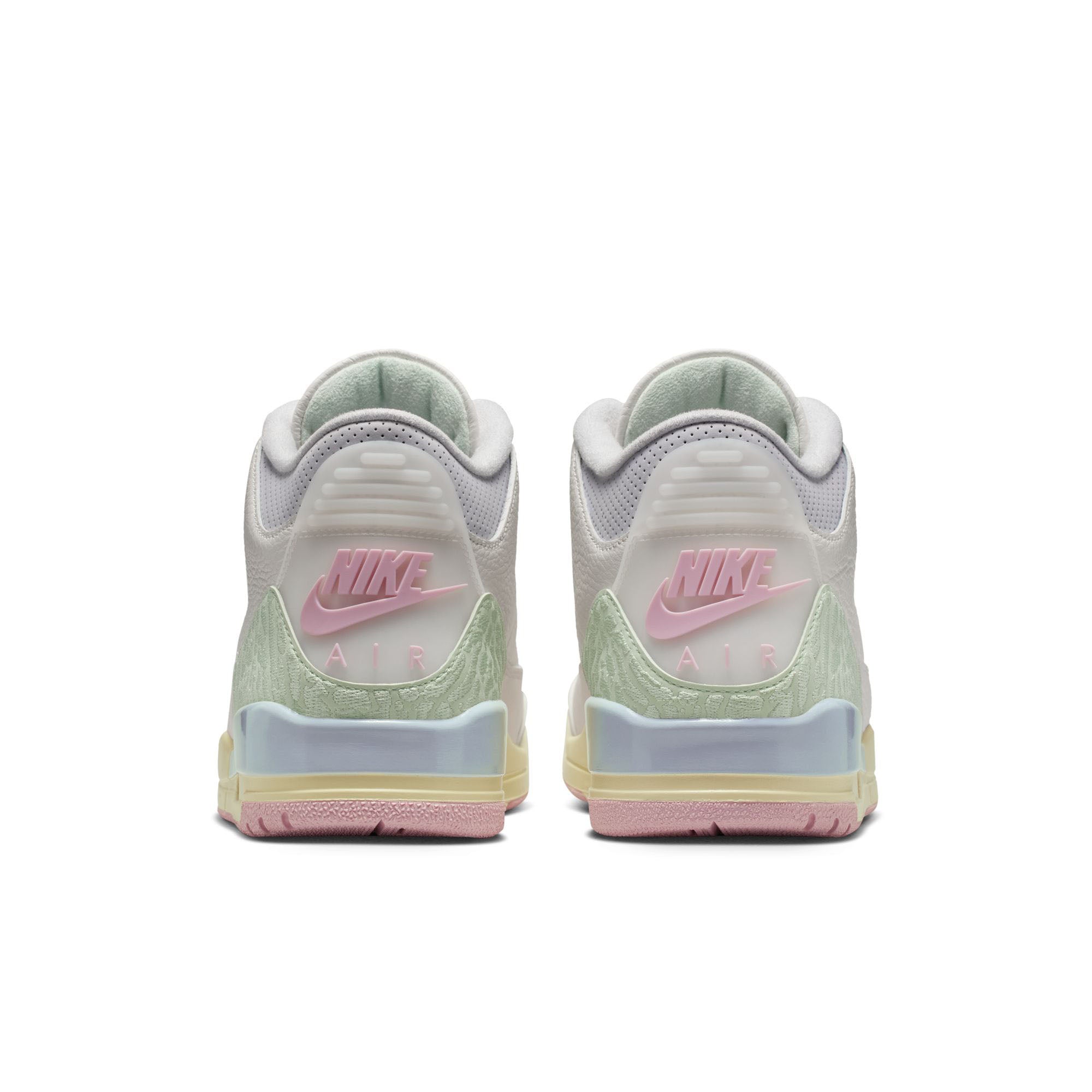 Air Jordan 3 Retro 'Spring is in The Air' Sail Jade Aura Aura Iced Carmine | Pro Feet | IF4396-100