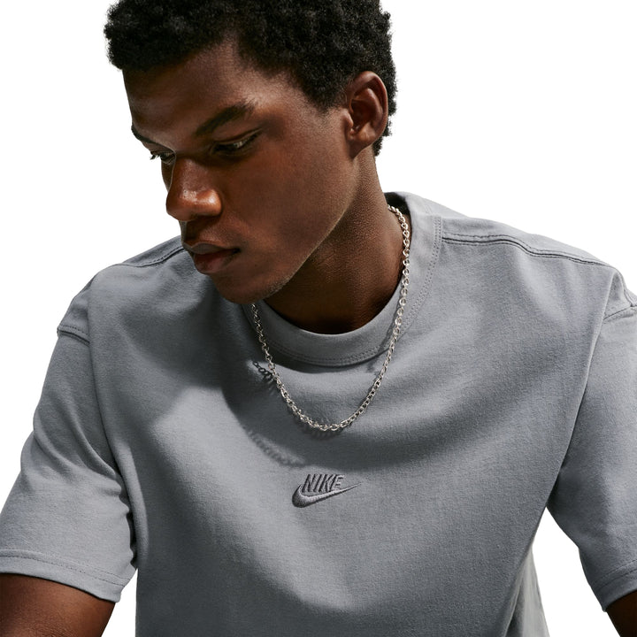 Nike Sportswear Premium Essentials Tee Cool Grey IH1121-065 | Pro Feet
